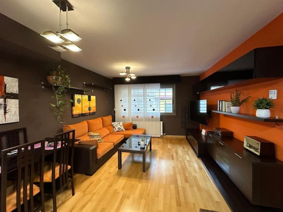 Apartment En Delicias 'hector' - Parking Incluido *